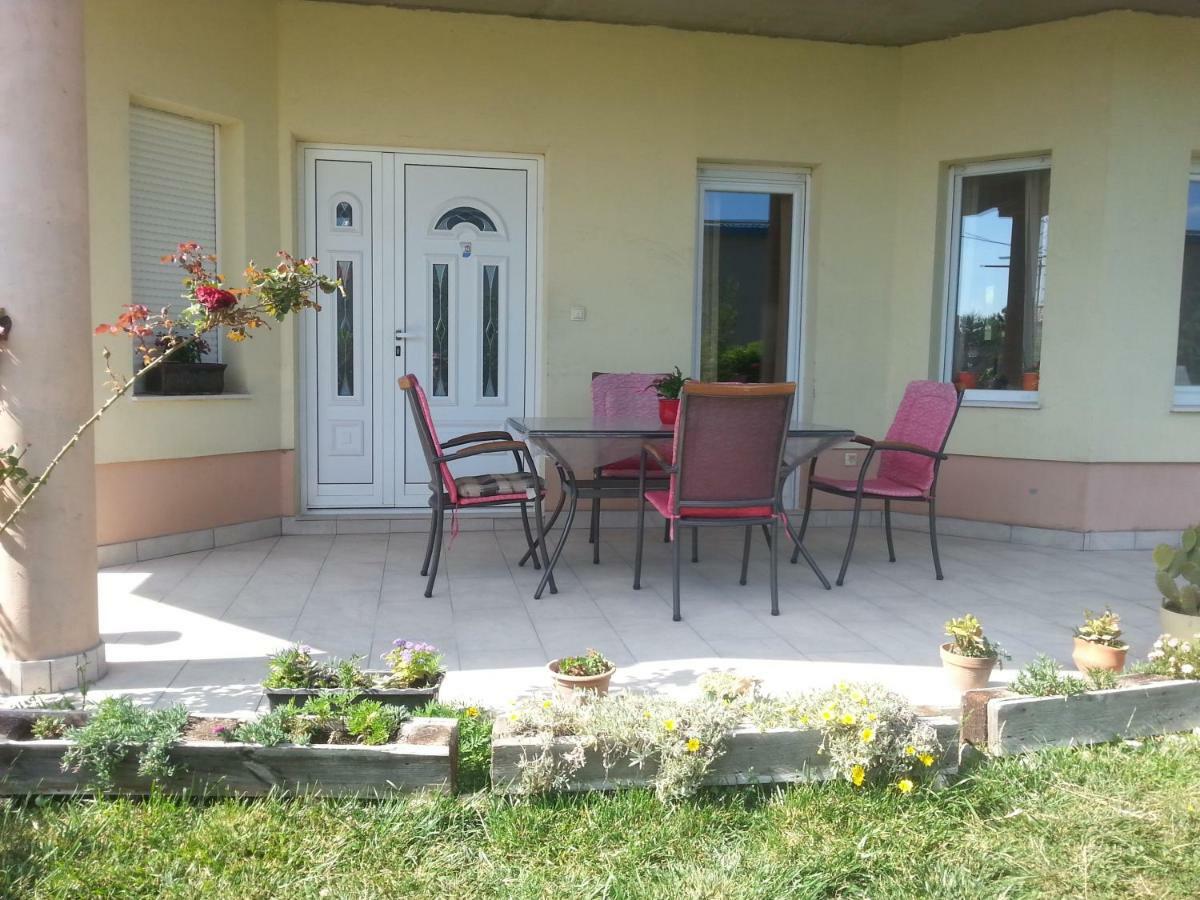 Apartment Andric Kaštela Exterior foto